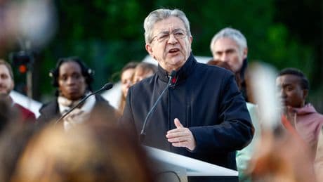 «Après “le complot juif” des années 30, voici le “complot musulman”» : Mélenchon étrille encore le rapport sur les Frères musulmans