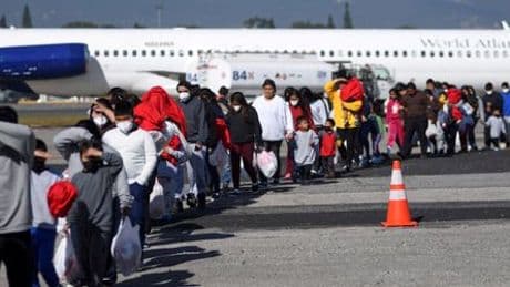 Migrationspolitik in den USA: Gericht stoppt Abschiebung von unbegleiteten Minderjährige nach Guatemala