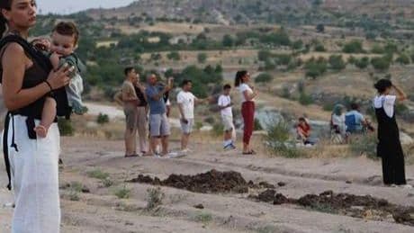 Kapadokya’ya gelenler gözlerine inanamadı! ‘Bu manzara ile adeta şok olduk’