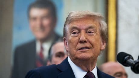 Trump planea bloquear los proyectos eólicos de Iberdrola en Massachusetts