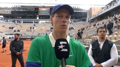 <p>Sinner: &ldquo;Semifinale Slam sempre speciale&rdquo;. Poi l'ammissione su Musetti, su Zverev-Djokovic rivela...</p>