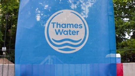 El fondo estadounidense KKR abandona la operación de rescate de la británica Thames Water
