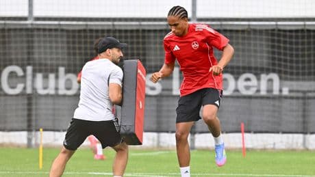 Junger Stürmer wird noch geschont - Maboulou ist noch ein Fitness-Rätsel