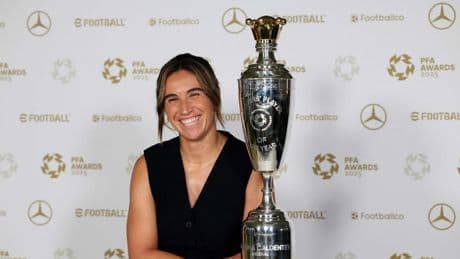 Mariona Caldentey, mejor jugadora del año en Inglaterra
