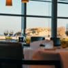 Eten op de dijk zonder toeristenval: 15 dijkrestaurants waar je geen spijt van krijgt