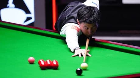 Zhao Xintong on verge of World Championship title after dominating Mark Williams