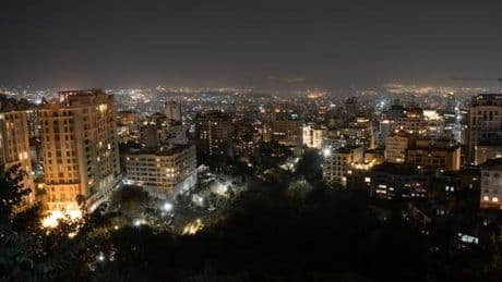 Tüketim Sınırını Aştılar: Tahran’da 100’den Fazla Kamu Kurumunun Elektriği Kesildi!
