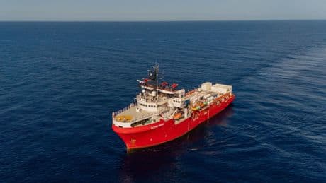 Le bateau de SOS Méditerranée affirme avoir été visé par des tirs de garde-côte libyens