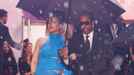 Rihanna: Mit Schirm, Partner und Babybauch in Cannes