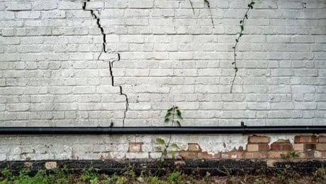 Heatwave could cause building collapses amid UK climate change warning