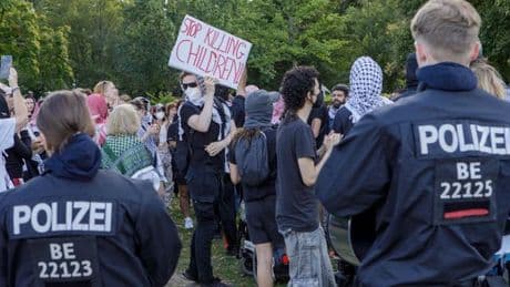 Nahostkonflikt: Polizei löst propalästinensische Demonstration auf