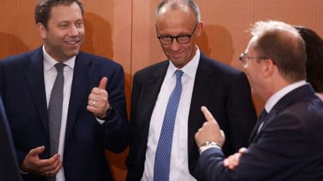 Merz regelt Aufgabenverteilung in Regierung - Neues Digitalministerium gebildet