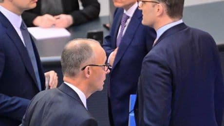 Debakel bei Kanzlerwahl: Merz fällt durch – das Entsetzen ist groß