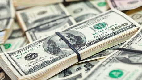 Cari denge nisan ayında 7,86 milyar dolar açık verdi