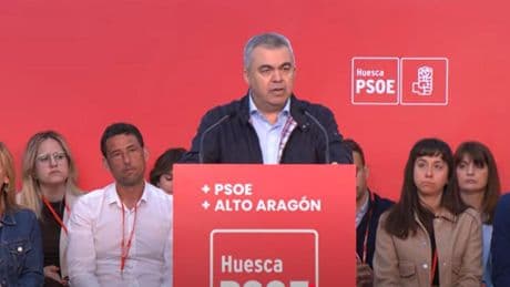 Santos Cerdán califica de "atentado" el ataque contra la sede del PSOE de Cantabria y culpa a PP y Vox: "Ya basta"
