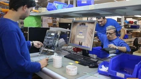 Centros especiales de empleo advierten problemas con la extra a la espera de un ingreso de Lanbide