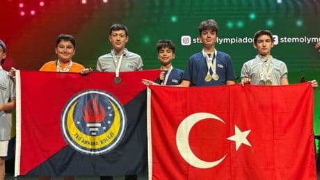 Barselona'daki olimpiyatlarda Türk öğrenciler matematikte dünya birincisi