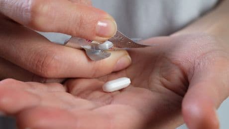 Pharmazeutin verrät die Antwort: Wirken zwei Ibuprofen 400 wirklich wie eine 800er?