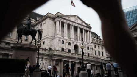 Bank of England policymaker calls for interest rates to stay on hold for longer