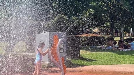 El calor empieza a apretar en Bizkaia: 34 grados en Balmaseda, 33 en Sodupe, 32 en Galdakao, 31 en Bilbao...