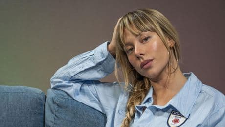 Ester Expósito: “He elegido personajes que no buscasen explotar mi físico ni sexualizarme”