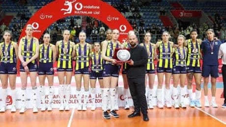 Fenerbahçe Medicana'da 7 ayrılık birden! Resmen açıklandı...