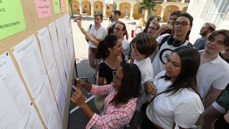 Bac 2025 : le taux de réussite en hausse de 0,4 point sur un an, à 91,8 %