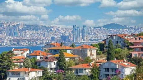 Türkiye OECD ülkeleri arasında kira enflasyonunda açık ara lider: En yakın ülkenin 8 katı