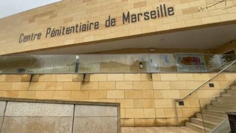 Marseille: l'exaspération des riverains de la prison des Baumettes, qui se mobilisent contre les nuisances