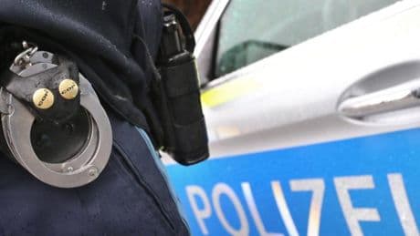 44-Jähriger soll Ehefrau umgebracht und dann die Polizei gerufen haben