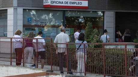 Una experta del SEPE aclara una de las principales dudas sobre el subsidio y la declaración de la renta