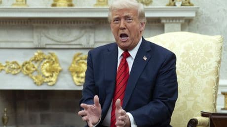El Ibex se juega 7.500 millones en ingresos por el desplome del dólar con Trump