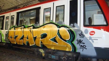 Detienen a ocho grafiteros en Barcelona por pintar en el metro y causar daños por 54.000 euros