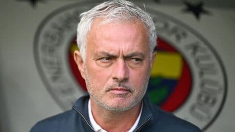 Jose Mourinho at heart of explosive scandal as entire board resign over leaked messages