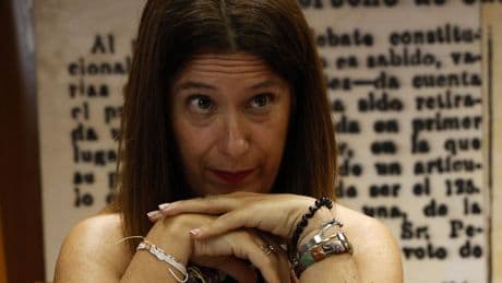 Leire Díez en el Senado: Biodramina urgente para un boli sometido a tortura