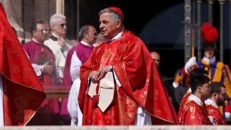 Papstwahl: Verurteilter Kardinal gibt im Streit um Konklave-Teilnahme nach