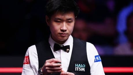 Zhao Xintong opens up 7-1 lead over Mark Williams in World Championship final