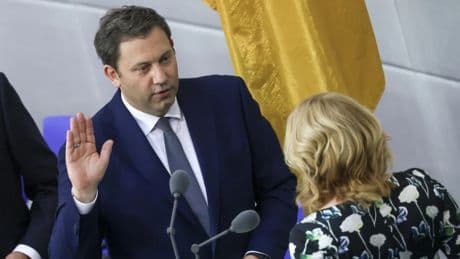 Liveblog Bundespolitik: Klingbeil zeigt sich über Klöckner „irritiert“