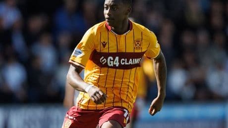 Tawanda Maswanhise extension is 'perfect' says Motherwell boss