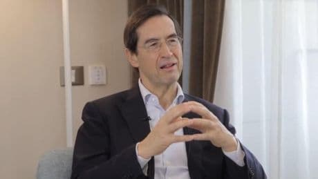 Mario Alonso Puig, experto en crecimiento personal: ''Si no aprendemos a gestionar la mente con consciencia y serenidad, esta puede convertirse en una verdadera cárcel interior''