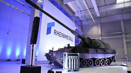 Rüstungsindustrie: Rheinmetall eröffnet neues Werk für Artilleriemunition