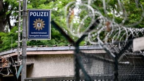 Ermittlungen nach Großeinsatz: Ursache für Großfeuer auf Sprengplatz bleibt unklar