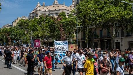 Spanien: Tausende Spanier protestieren gegen Folgen von Massentourismus