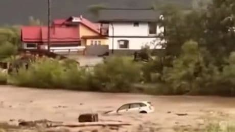 Un muerto y 900 evacuados por las fuertes tormentas en Rumanía
