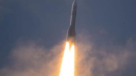 Ariane-6 : décollage réussi en Guyane pour le lanceur européen