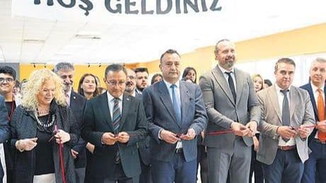 TÜBİTAK 4006 Bilim Fuarı sergisi Demirören Medya ve Teknoloji MTAL’de