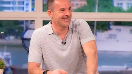 Martin Lewis issues alert as three banks paying up to £175 to open accounts