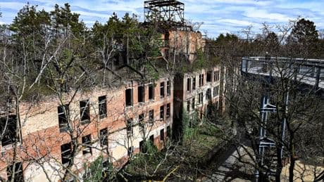 Verfallene Areale: Reiz der verlassenen Orte - Land mit vielen Lost Places