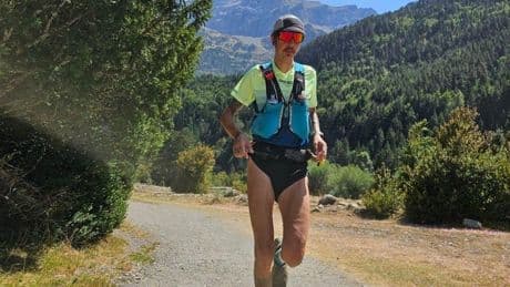El bilbaíno Raúl Macarro revienta el récord de la Alta Ruta de los Perdidos en Pirineos