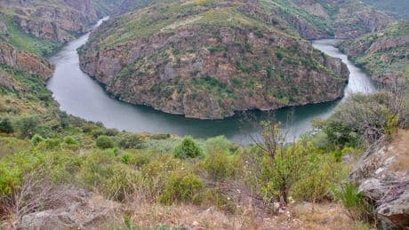 La sencilla ruta de senderismo que recorre tres miradores con vistas privilegiadas del Duero